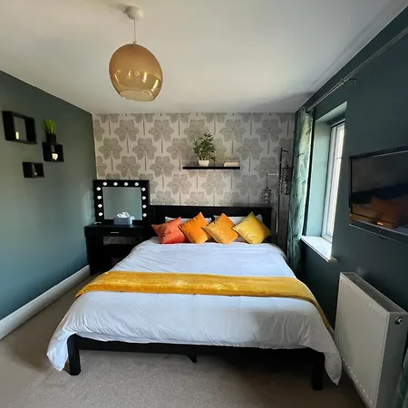 En-suite With Super King Size Bed - Free Wifi - Free Parking Affittacamere *