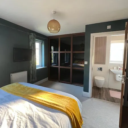 Affittacamere En-suite With Super King Size Bed - Free Wifi - Free Parking Sheffield